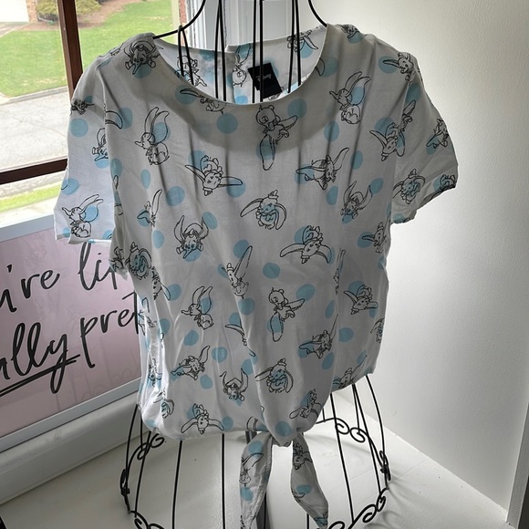 Disney Tops - Dumbo Tie Up